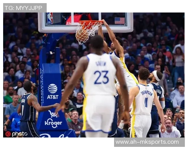 12月23日勇士与独行侠精彩对决全场录像回放及赛后精彩分析