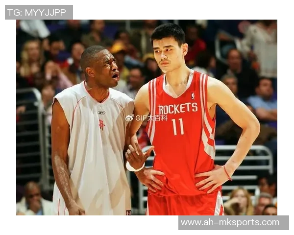 姚明领衔火箭快攻精彩瞬间对决开拓者回顾视频分析