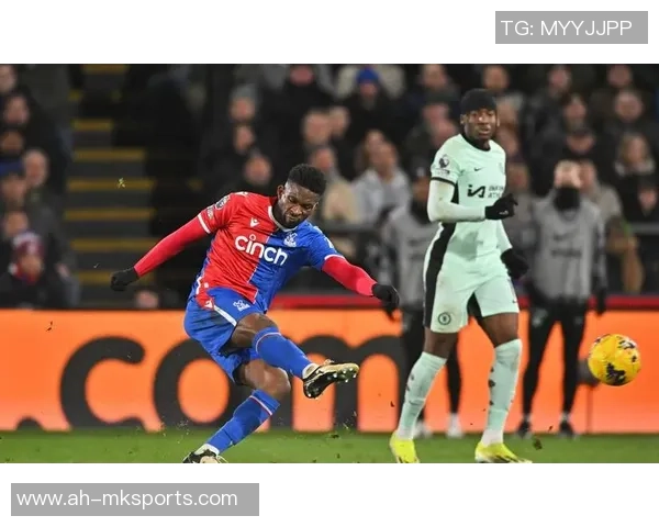 晚旗报：养伤期间，马杜埃凯和厄德高建立了深沉的友谊